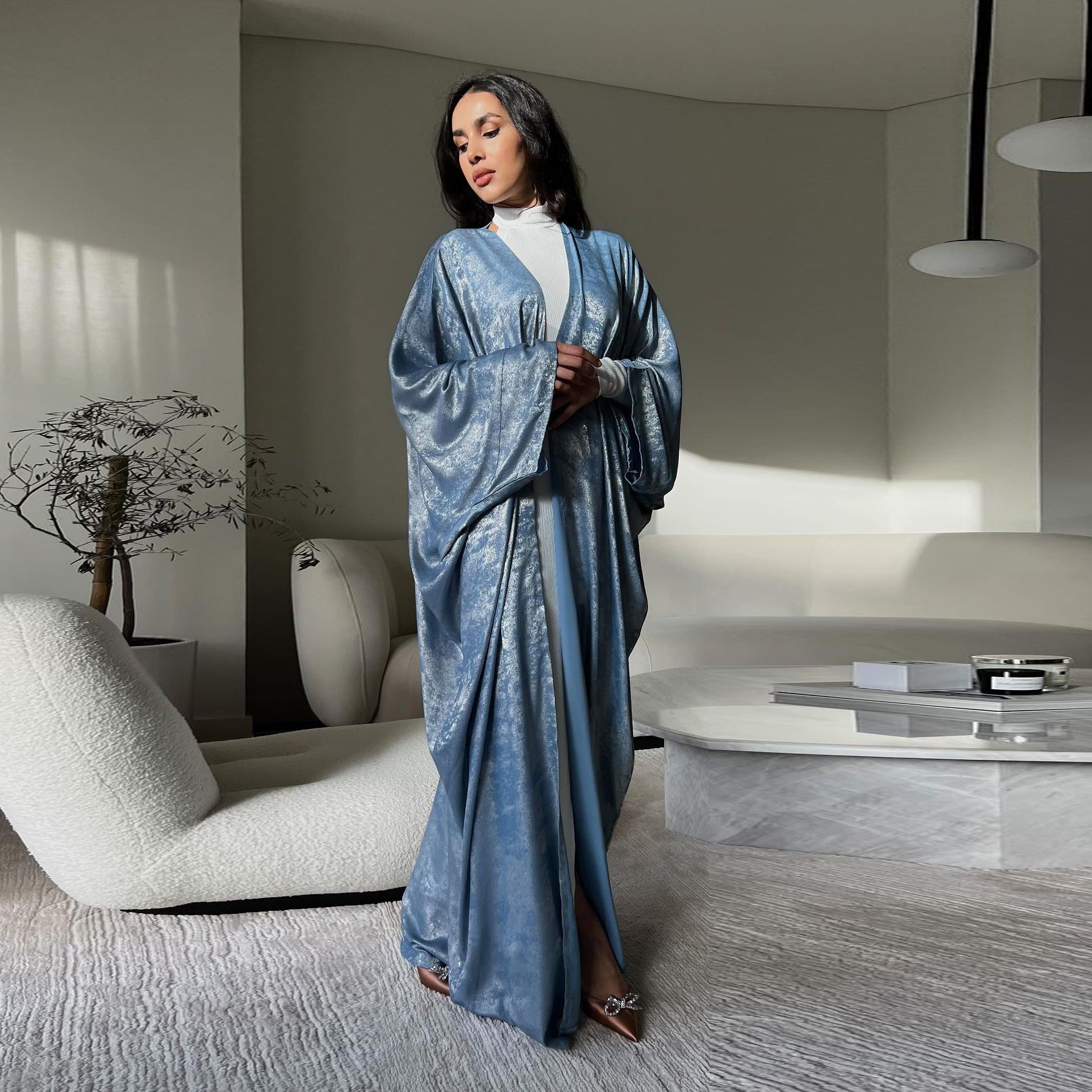 Amara Shimmer Luxe Abaya