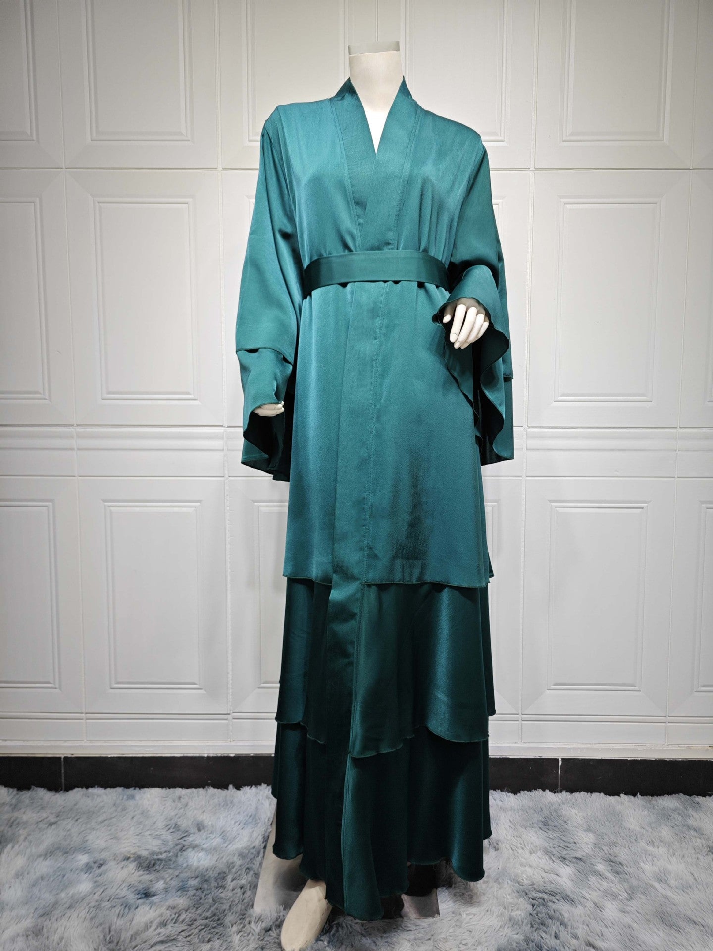 Layali Grace Open Abaya