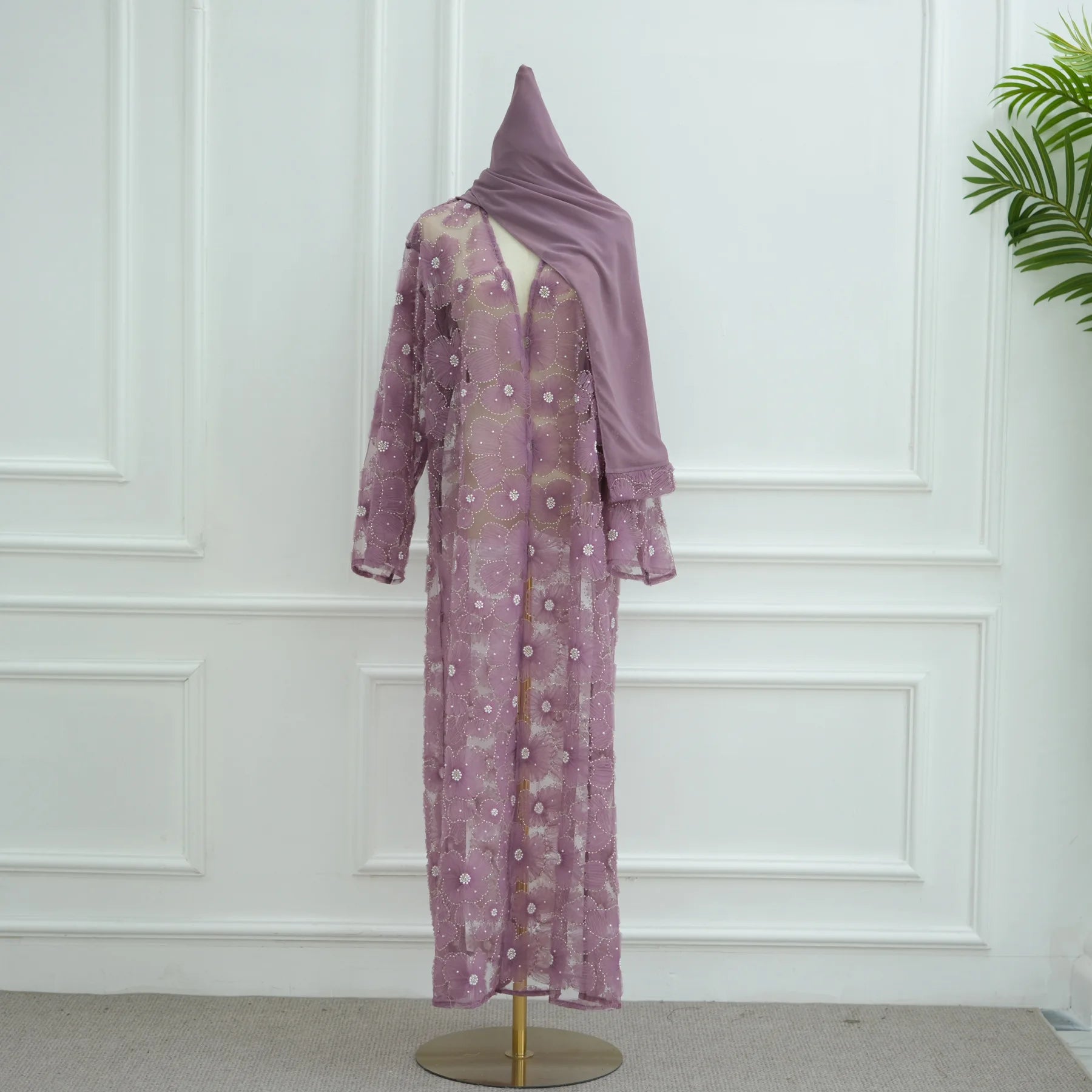 Royal Blossom Abaya – Handcrafted Floral Elegance