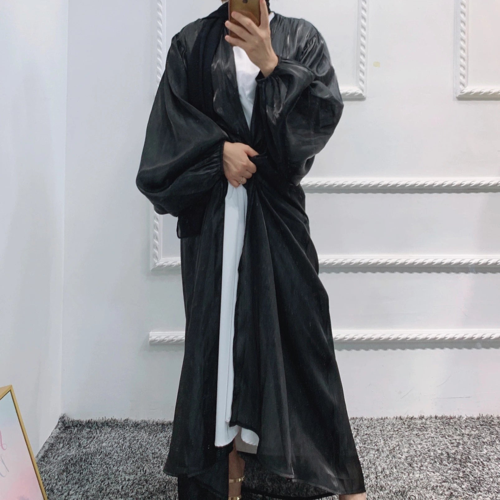 Golden Veil Abaya – Sheer Flowing Luxury Layer