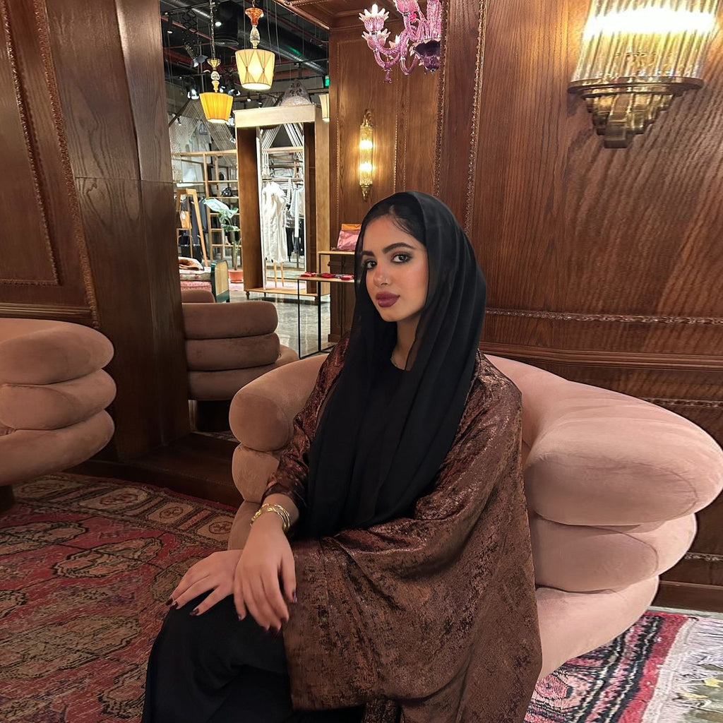 Amara Shimmer Luxe Abaya